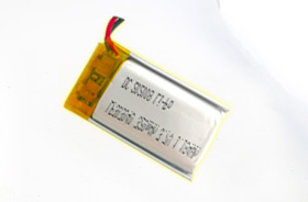 3.7V 320mAh 303040 定位追踪器聚合物锂电池