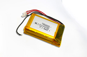 3.7V 692843 1520mAh 头灯聚合物锂电池