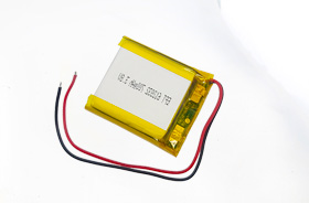 3.8V 612832 700mAh 定位器聚合物锂电池
