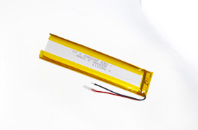 3.7V 502080 900mAh 剃毛器聚合物锂电池（单体加板加线）